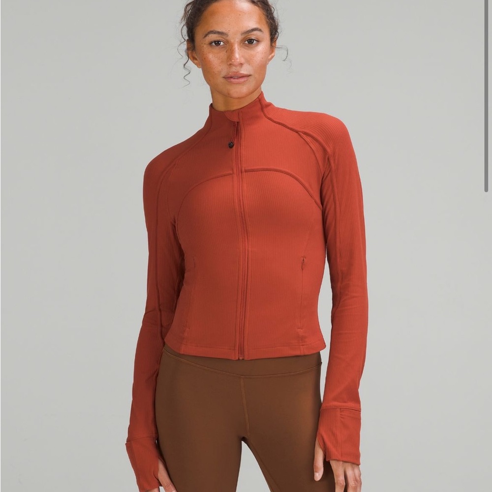 Lululemon ribbed nulu cropped define jacket NWT Sz 8 cayenne color